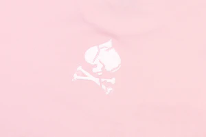T-Shirt langarm und Logo