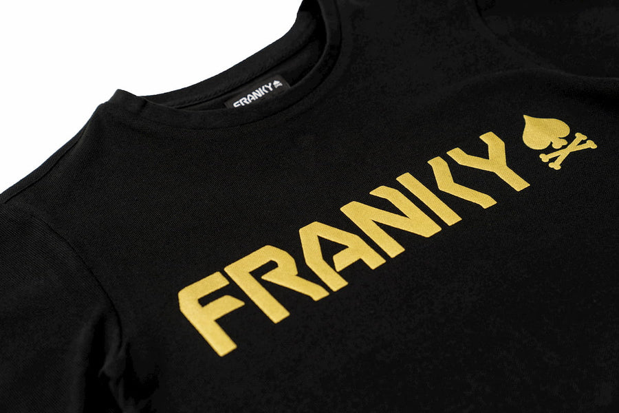 T-Shirt with Logo and famous Cloak
